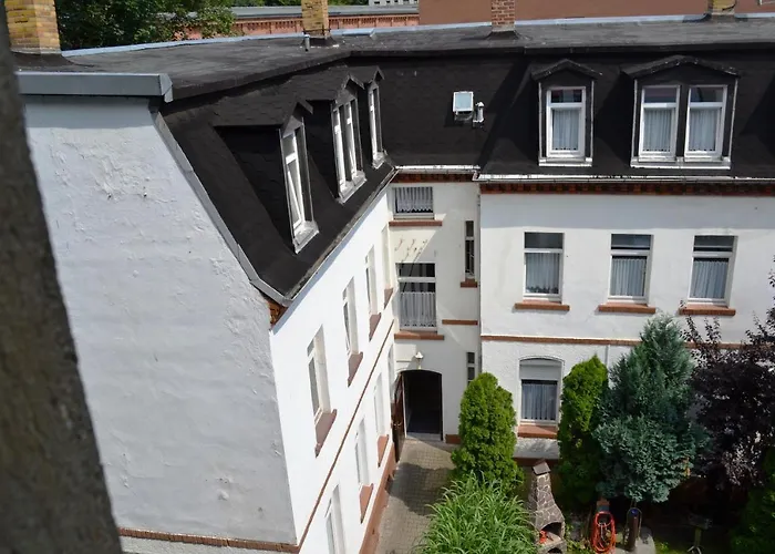 2-Raum Ferienwohnung In Connewitz
