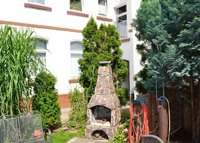 2-Raum Ferienwohnung In Connewitz
